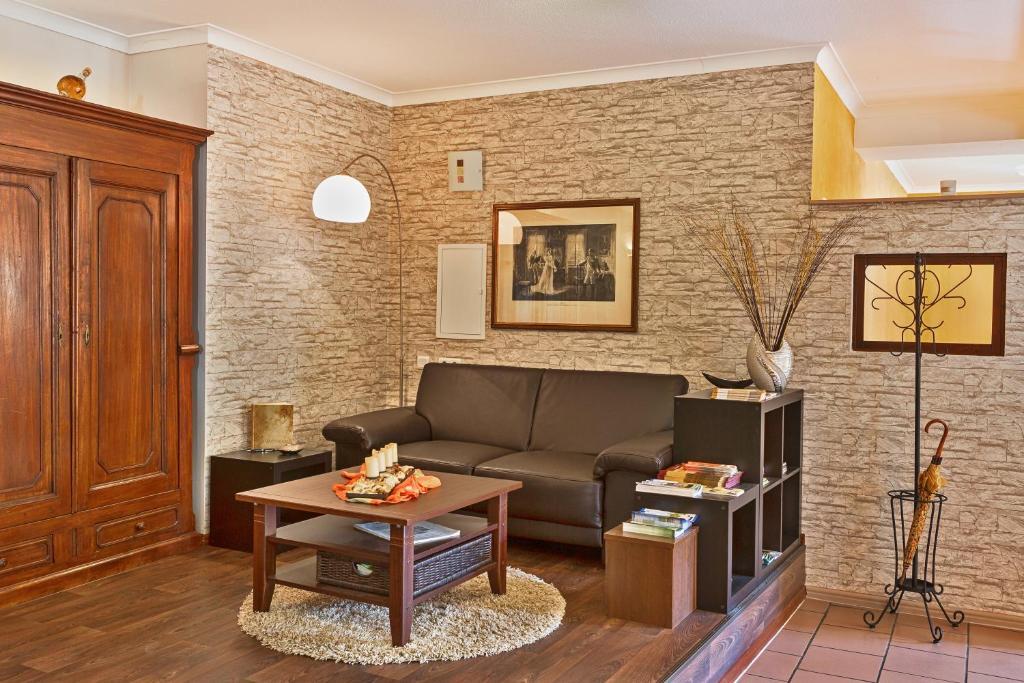 Hotel Garni Zum Rebstock Naumburg  Camera foto