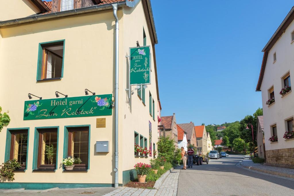 Hotel Garni Zum Rebstock Naumburg  Esterno foto