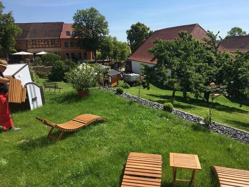 Hotel Garni Zum Rebstock Naumburg  Esterno foto